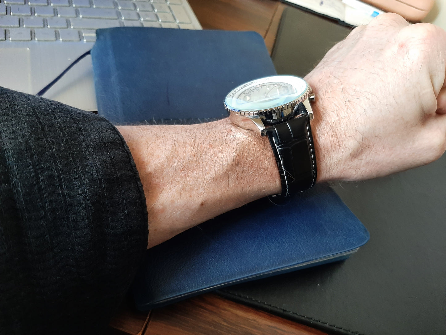 Pilot Watch