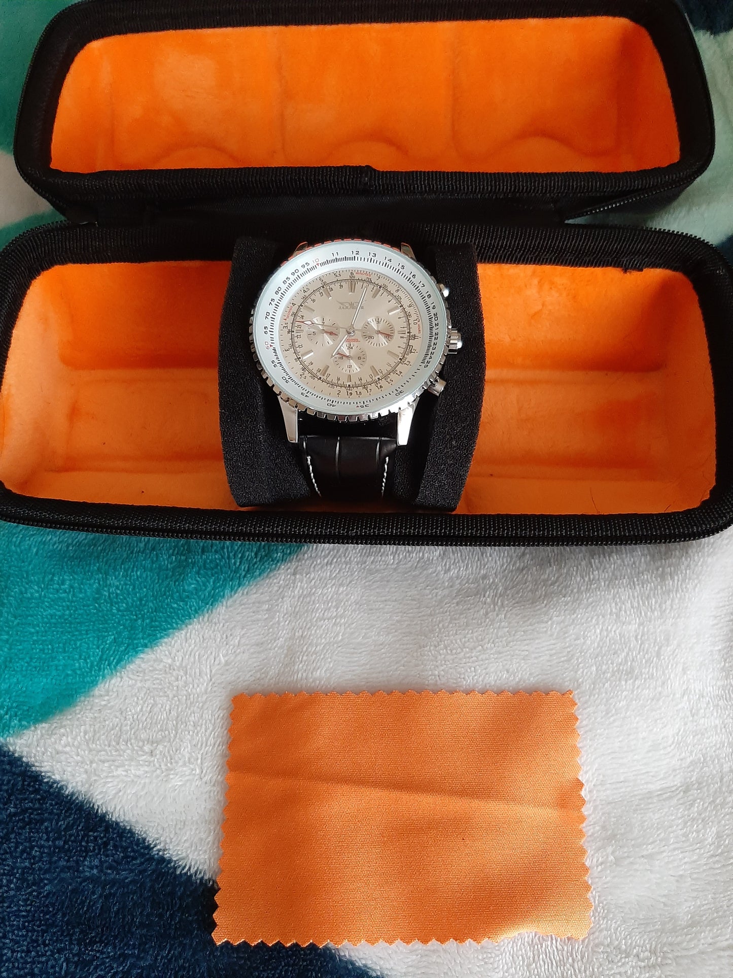 Pilot Watch